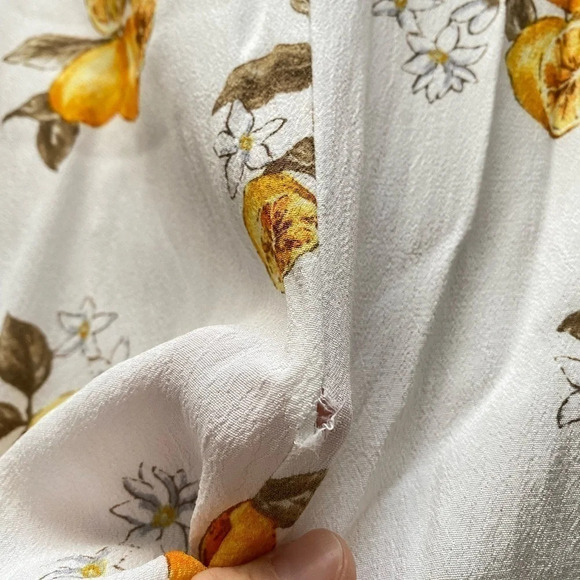 F21 - Yellow Citrus Orange Fruit Print Crop Top - Picture 4 of 6